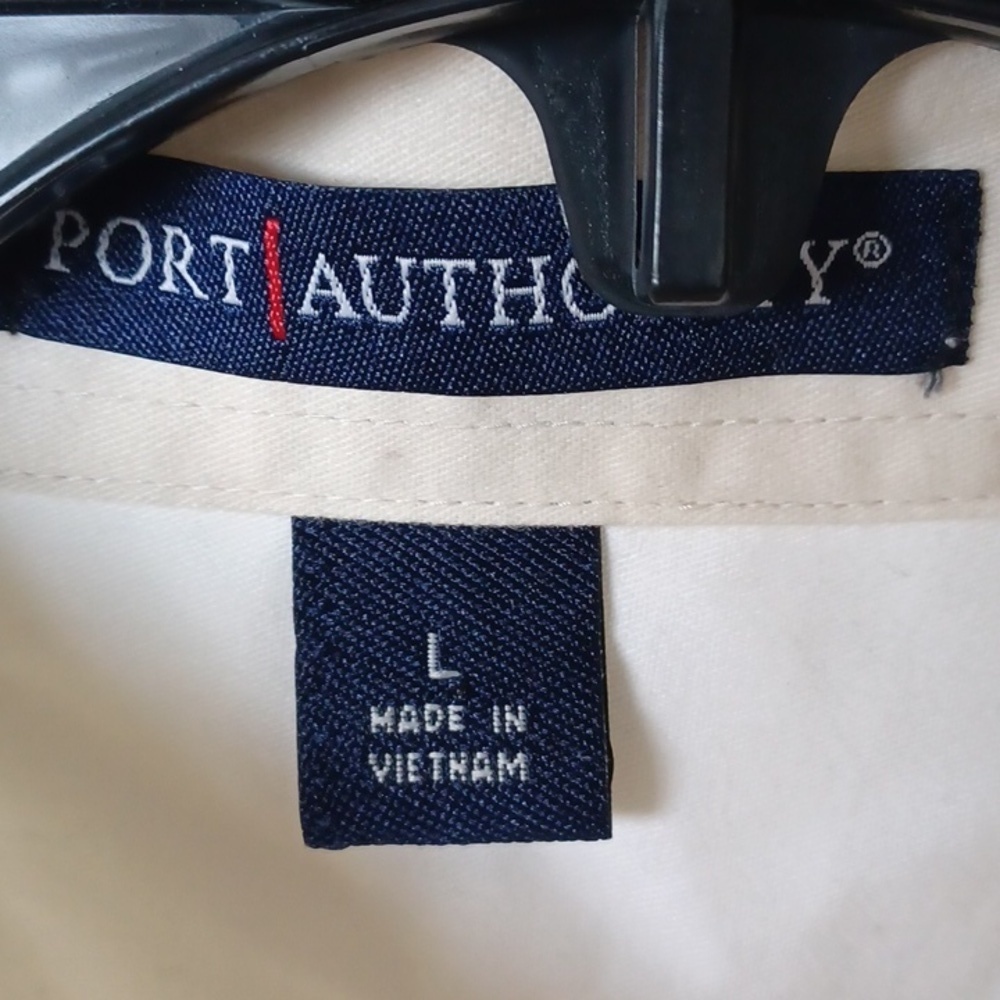 Port Authority Embroidered Cream UW L/S Button Up Shirt, sz L - Picture 4 of 4